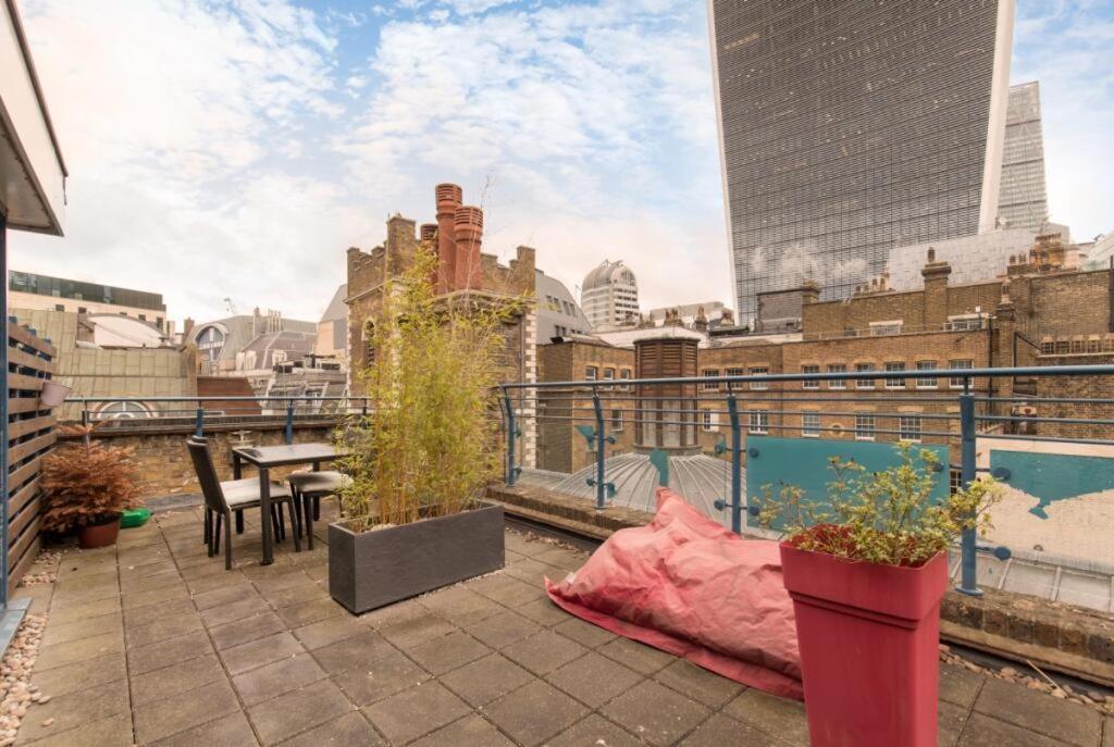 Апартаменти London City 1 Bed With Roof Terrace Екстер'єр фото